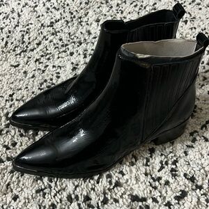 NWOT Marc Fisher LTD Yommi Patent Leather Ankle Bootie size 7.5 women’s